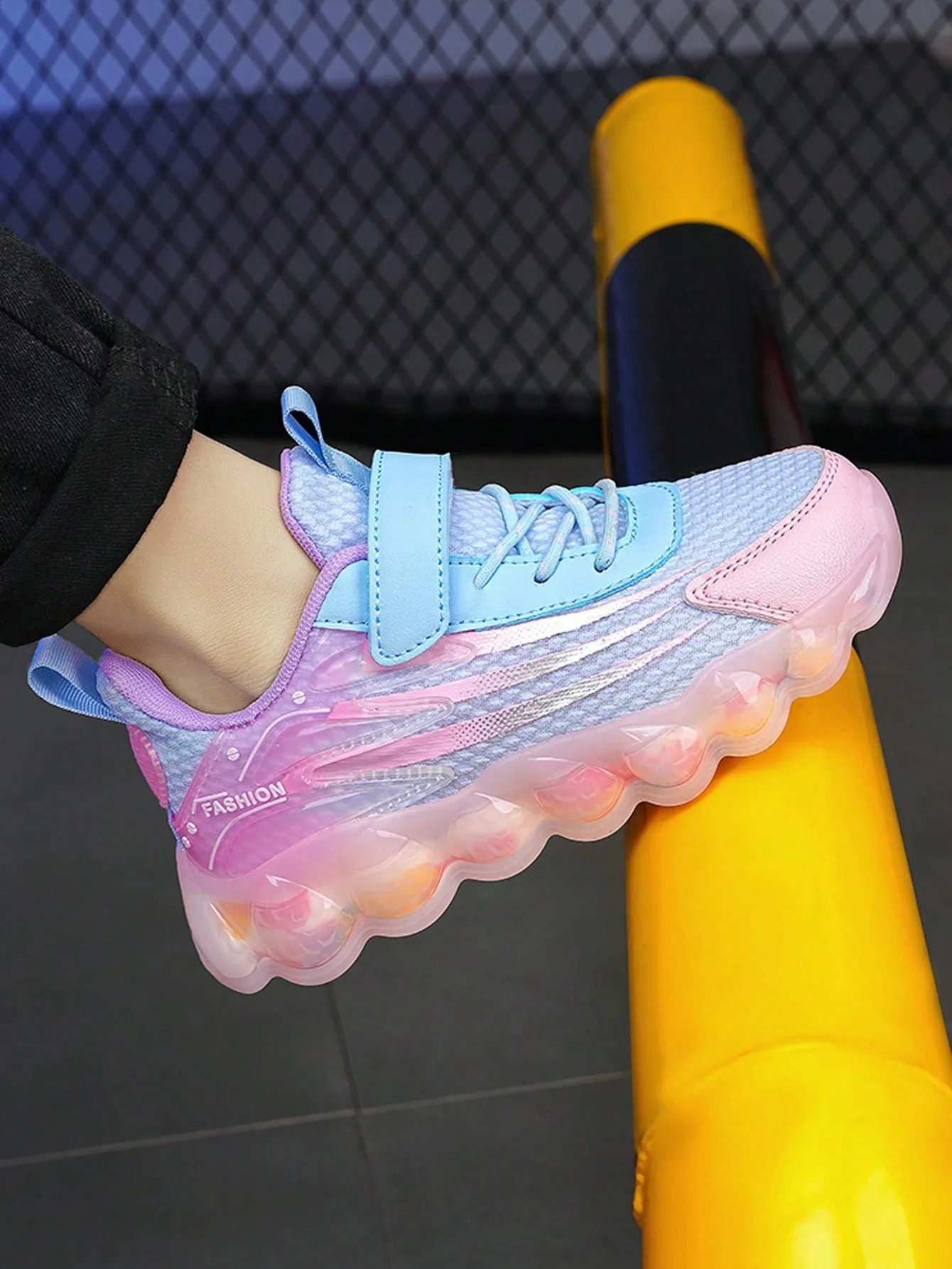 Adorable Breathable Mesh Sneakers for Girls - Lightweight Flat Round Toe Design