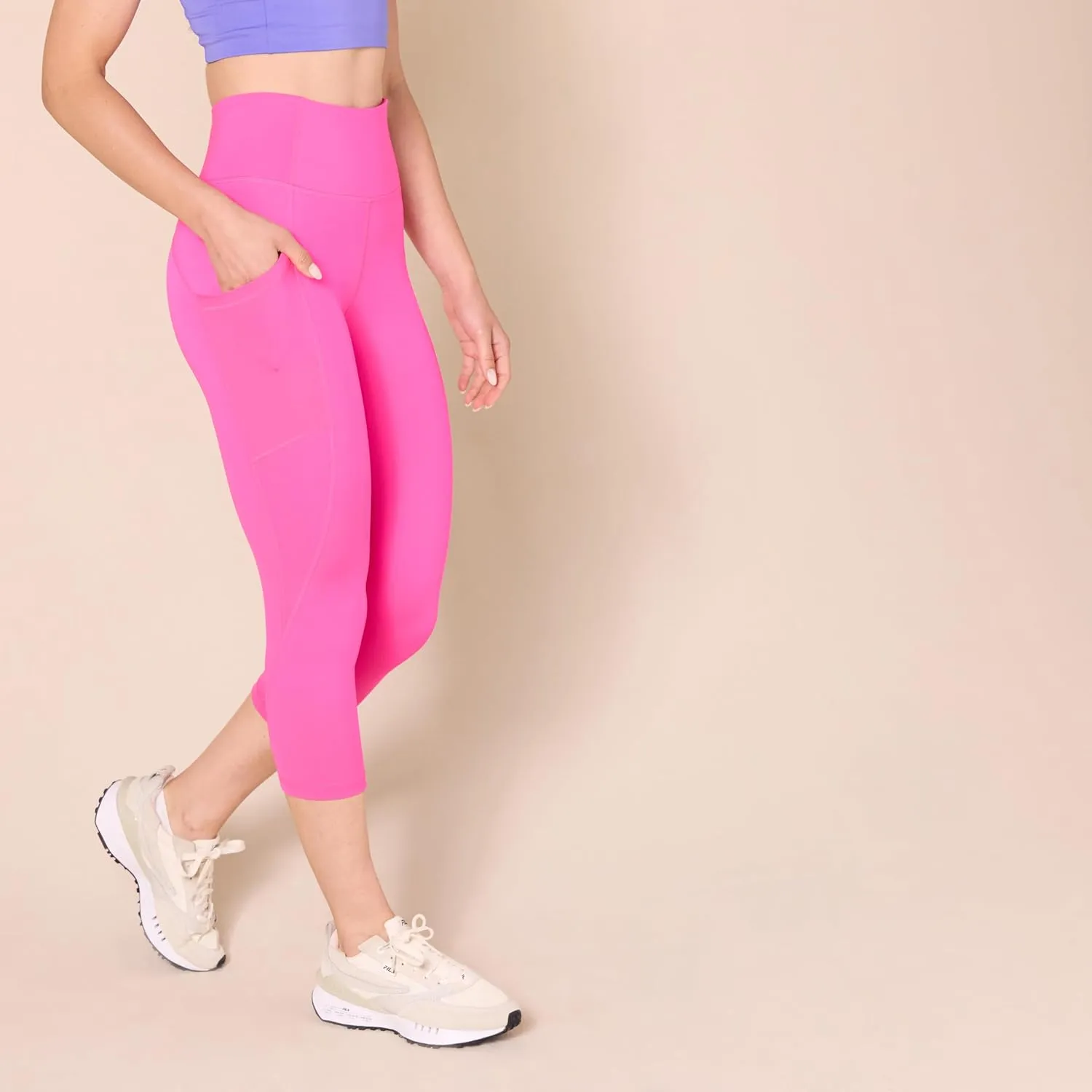 Amazon Essentials Women's Active Sculpt Workout Athleisure High Rise Capri Leggings with Pockets (Available in Plus Size)