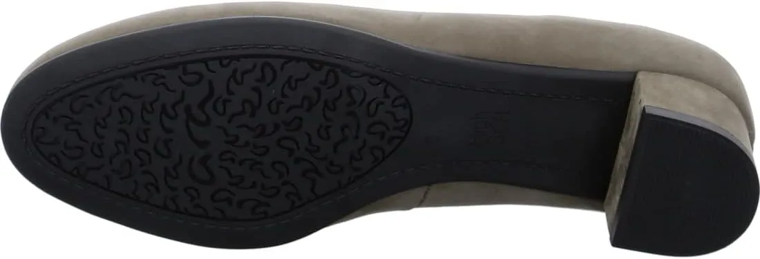 ARA Women's 12-16601 17 Pump