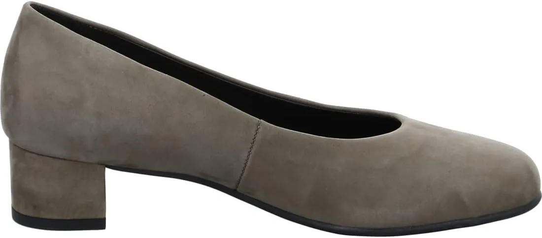 ARA Women's 12-16601 17 Pump