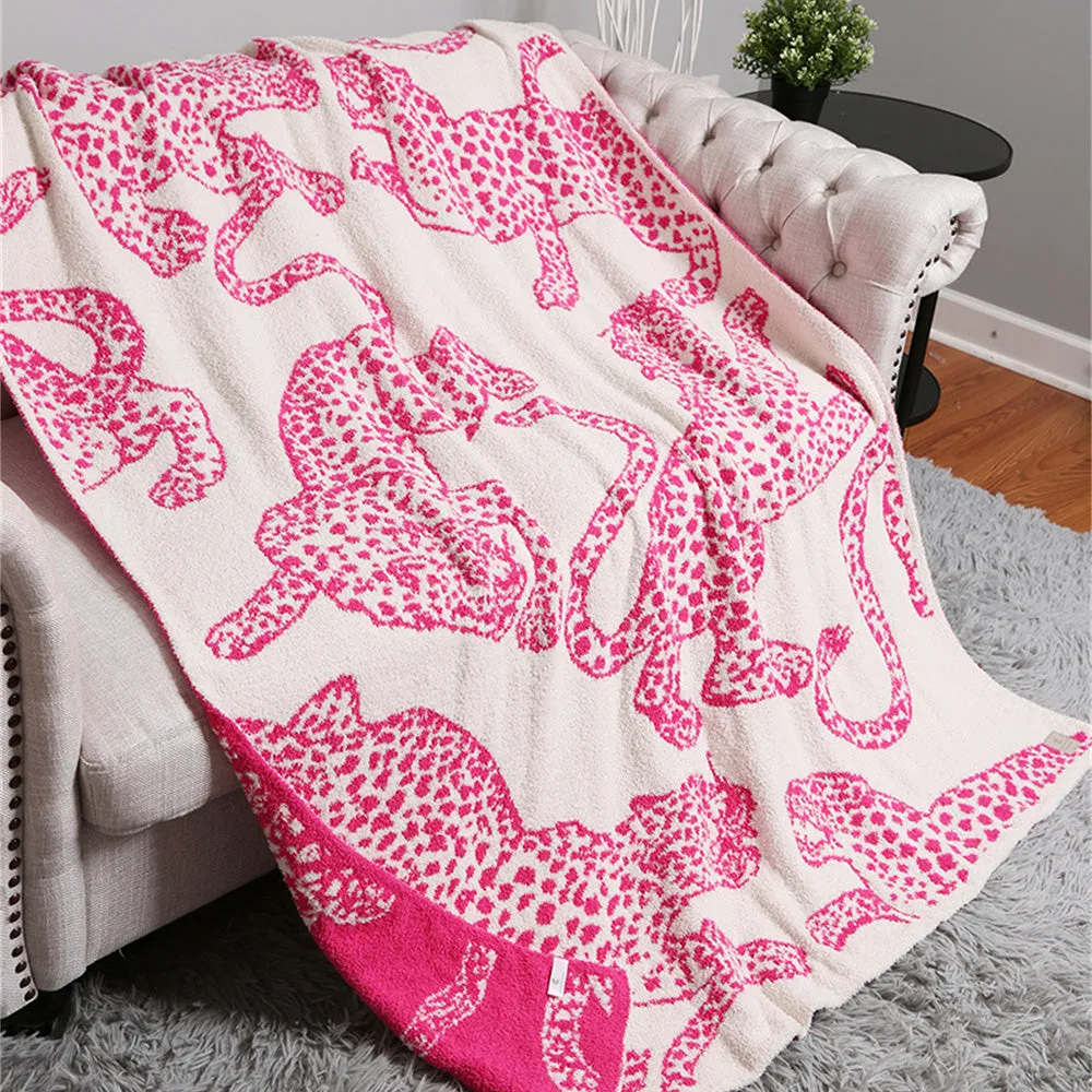 Cheetah Soft Blanket in Pink