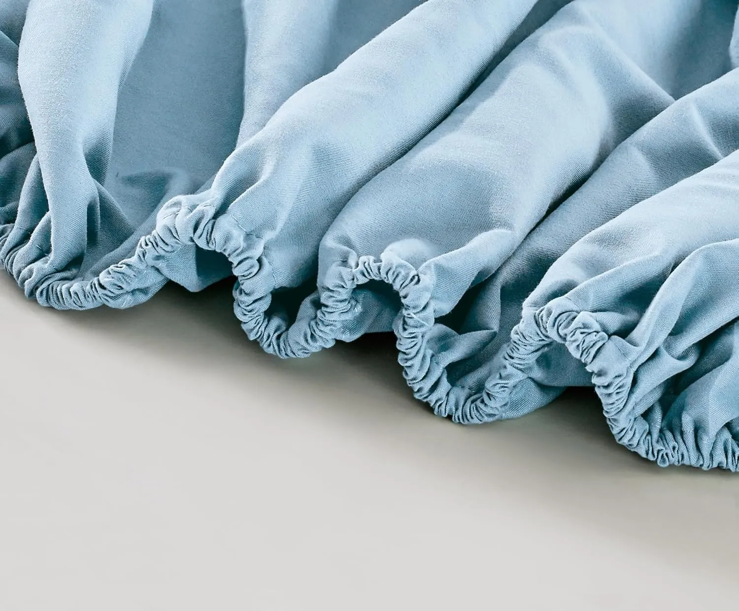Chezmoi Collection 6-Piece Chambray Blue Sheet Set King - Extra Soft Breathable Brushed Microfiber Bed Sheets with 15" Deep Pocket & 4 Pillowcases