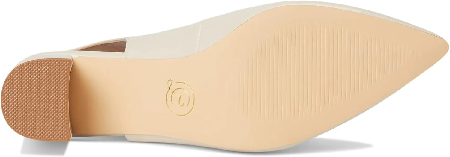 Chinese Laundry Women's Menny Pump