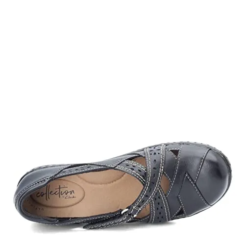 Clarks womens Ashland Spin Q Slip On Loafer, Black, 8 Wide US