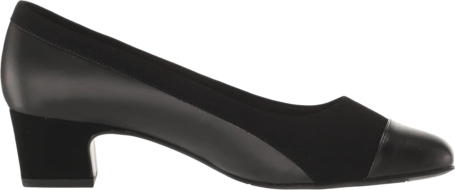 Easy Street Women's Dottie Pump