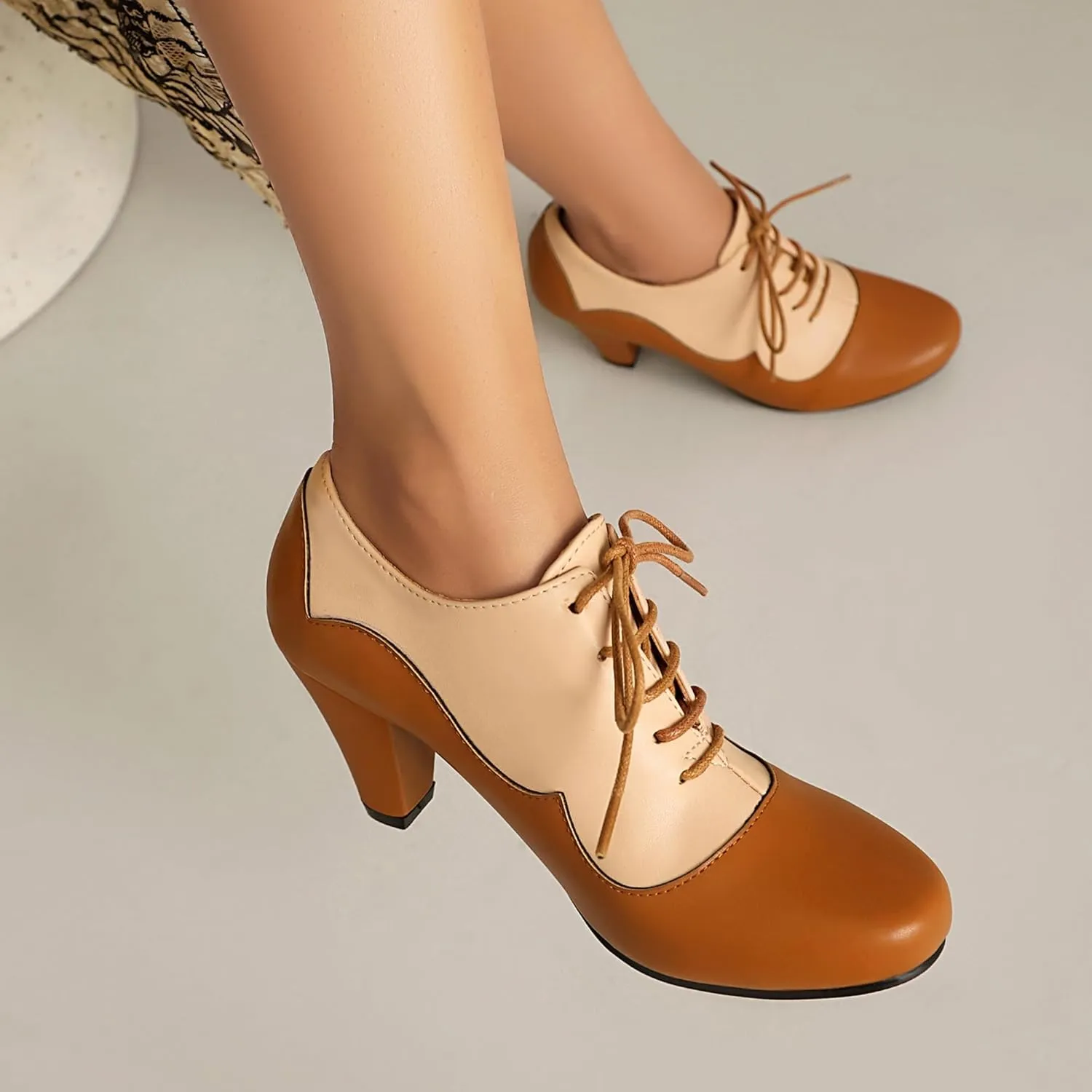 Elerhythm Women's Mary Jane 1920s Pump Heels Oxford Classic and Retro Lace Up Two Tones 1950s Vintage Round Closed Toe 1940s Shoes
