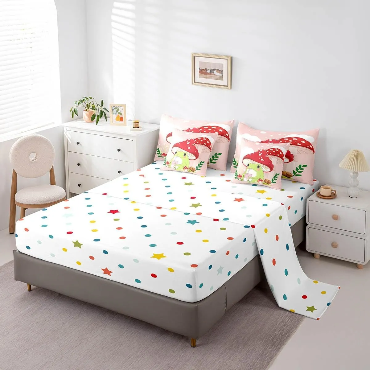 Feelyou Kids Cute Frog 7 PCS Comforter Set with Sheets King Size Boys Girls Red Mushroom Bed in a Bag Fungus Bed in a Bag with Comforter, Sheets, Pillowcases & Cushion Cover