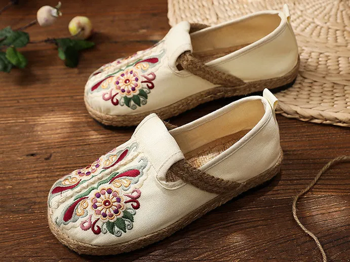 Flat Bottom Low-Top Breathable Embroidered Ethnic Casual Shoes