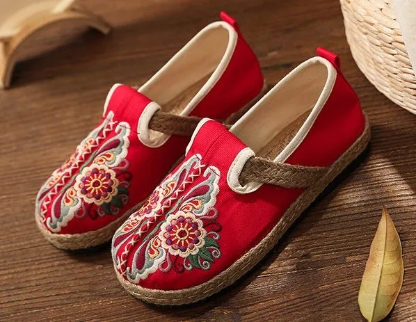 Flat Bottom Low-Top Breathable Embroidered Ethnic Casual Shoes