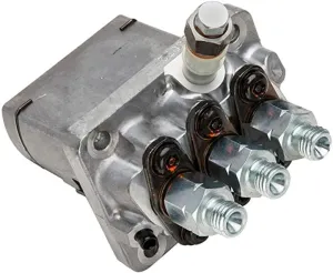 Fuel Injection Pump 16006-51012 for Kubota D722 D750 Diesel Engine Bobcat 453 MT52