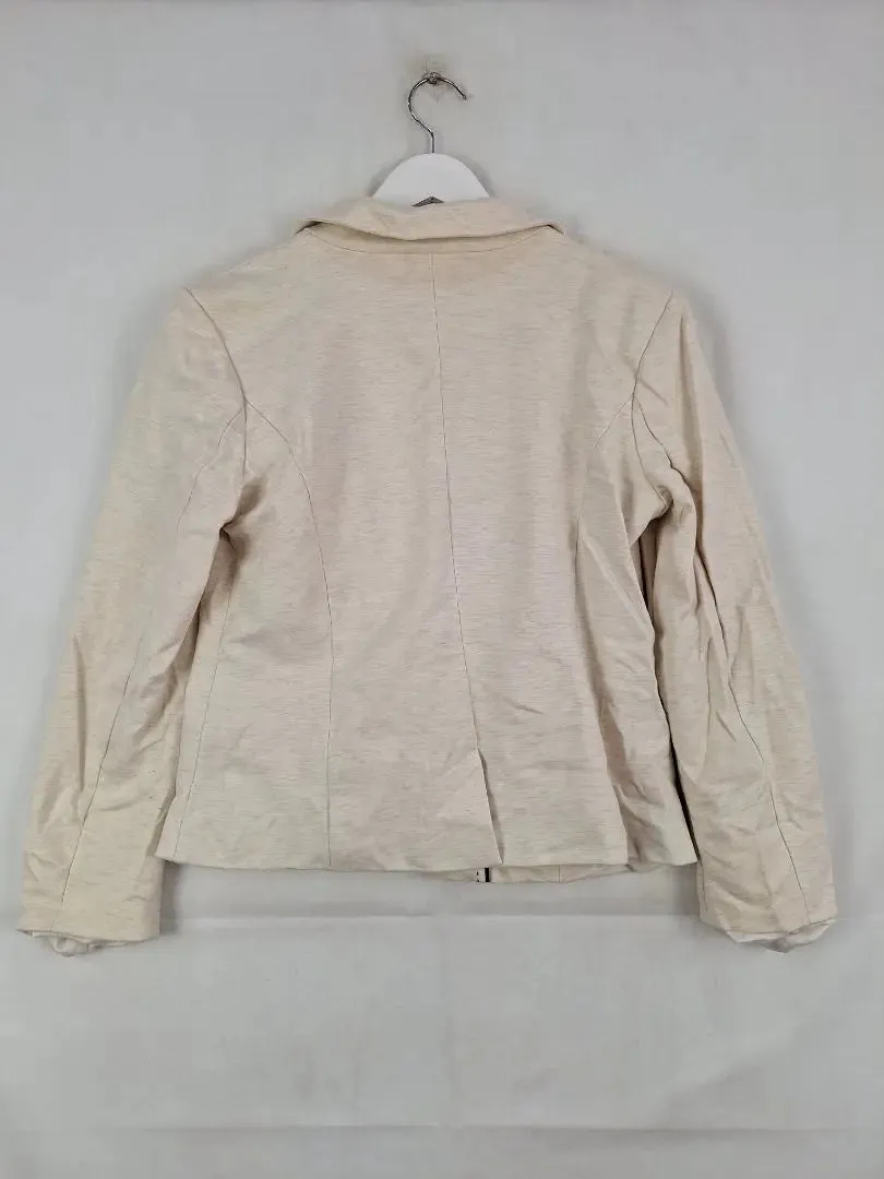 Jag Soft Stretchy Cream Blazer Size 14
