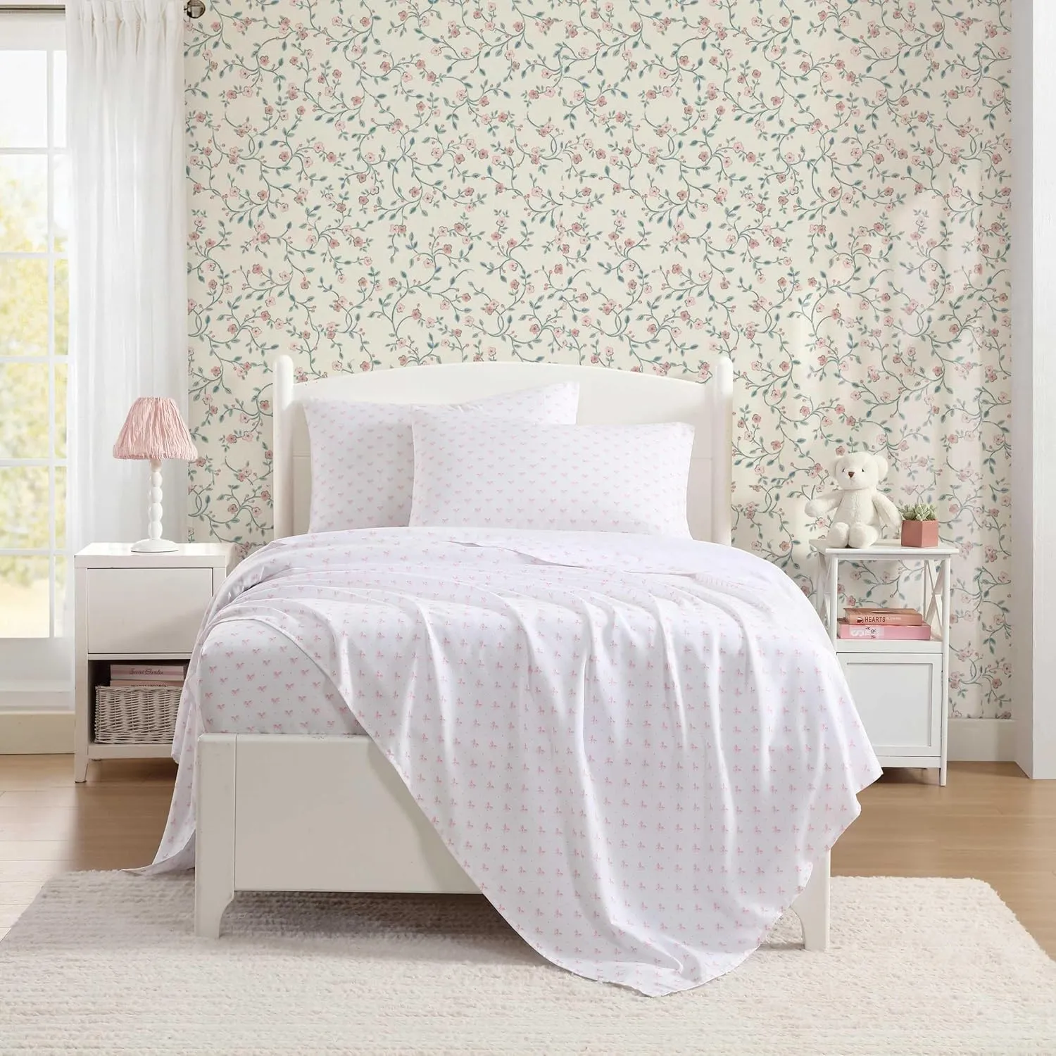 Laura Ashley - Kids Sheet Set, Ultra-Soft & Breathable Toddler Bedding with Matching Pillowcase, Wrinkle-Resistant, Ideal Girl Room Essentials (Lovely Bows Pink, Twin/Twin XL)