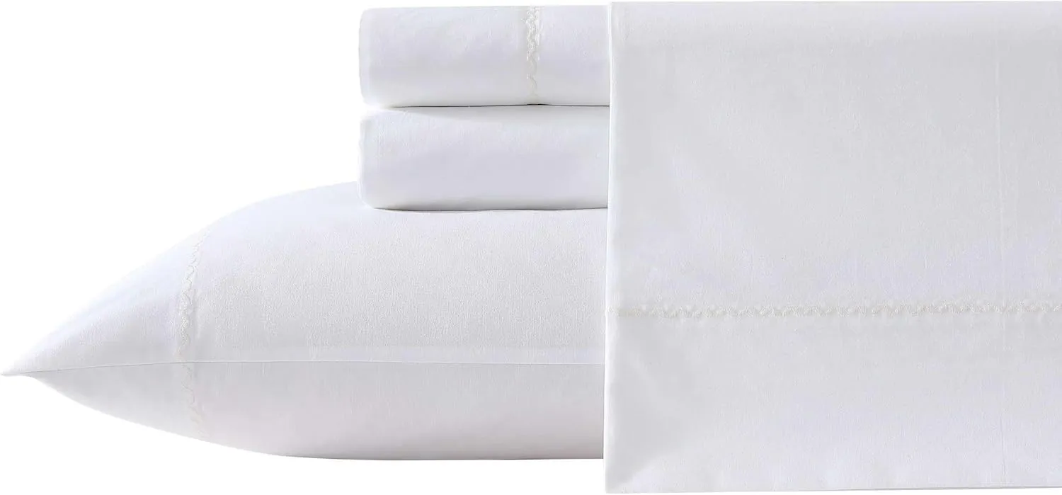 Laura Ashley - Sheet Set, Breathable Cotton Percale Bedding with Matching Pillowcases, Soft Home Decor (Scallop White, Full)