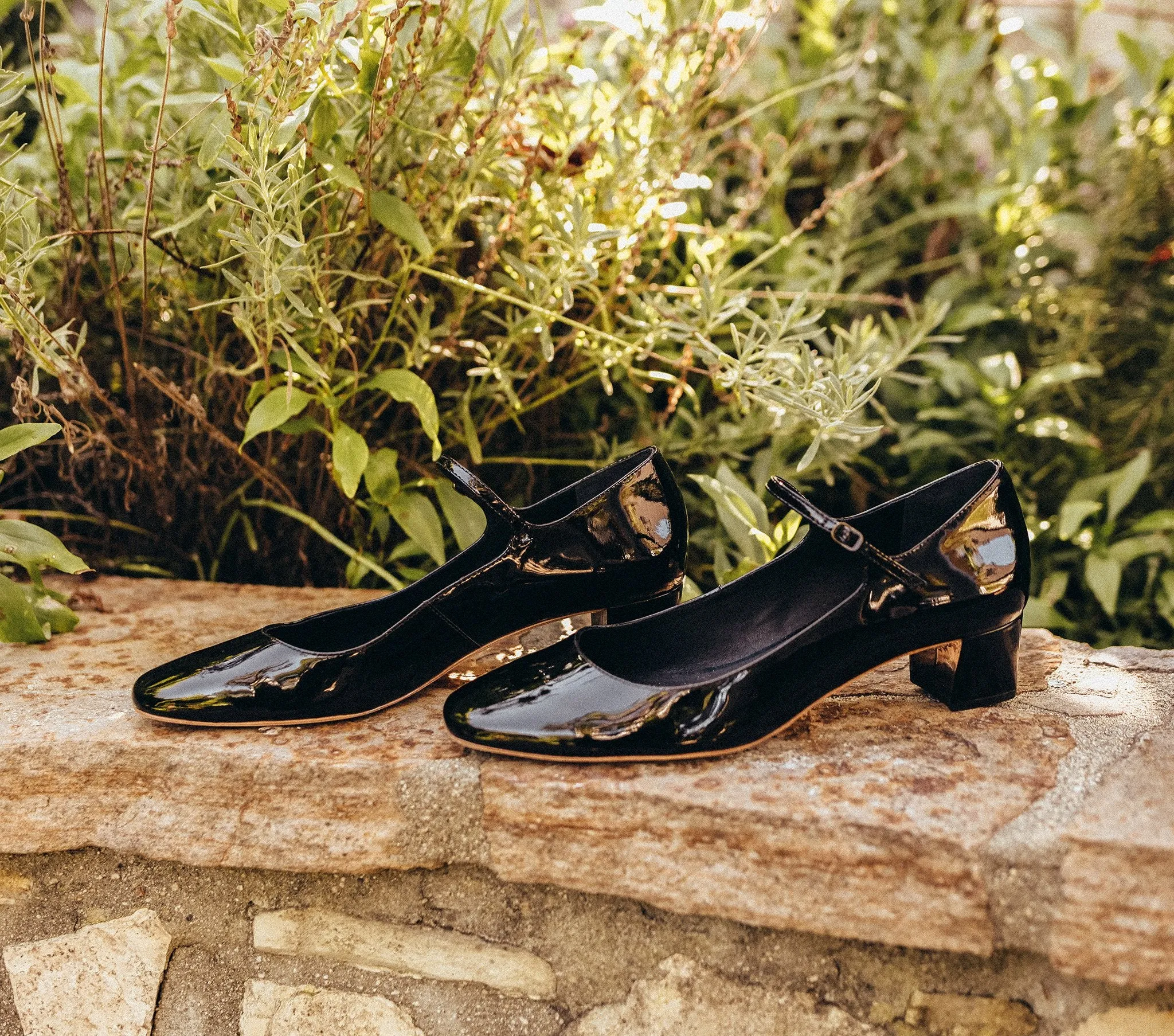 MARY JANE HEEL -- BLACK
