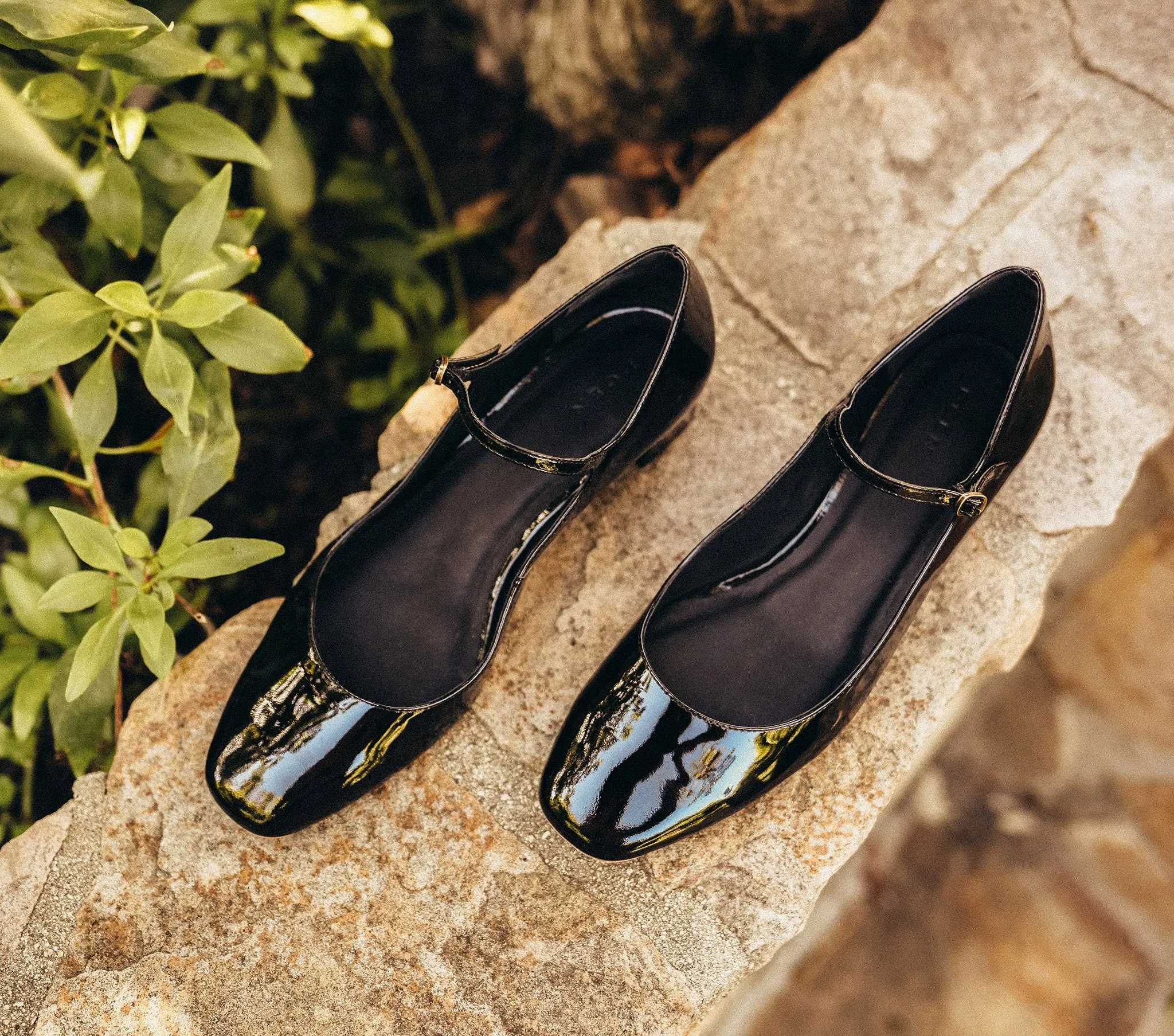 MARY JANE HEEL -- BLACK