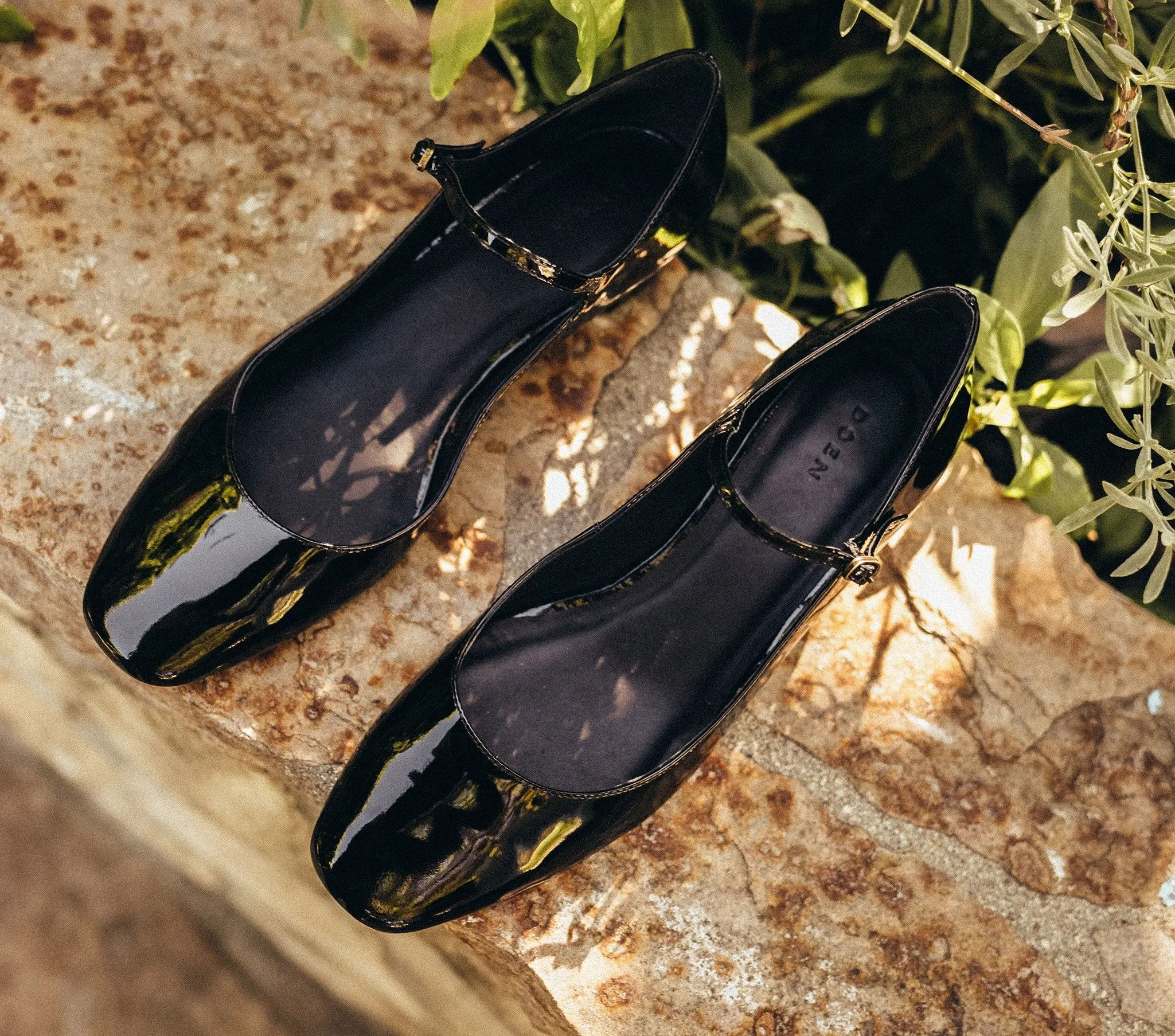 MARY JANE HEEL -- BLACK