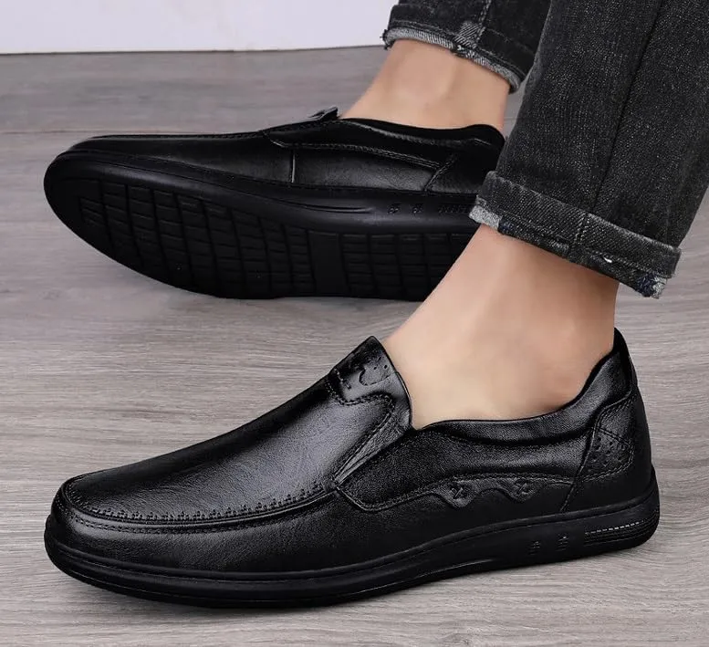 Men's Leather Slip-On Wingtip Oxford Shoes - Lightweight & Comfortable Casual Business Formal Footwear