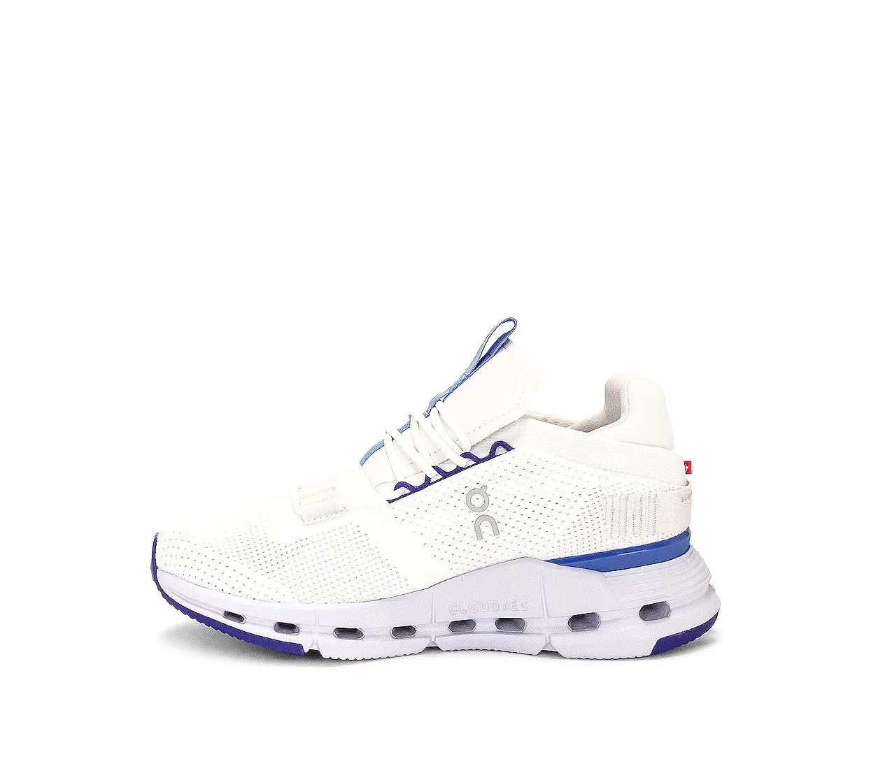 ON Cloudnova Sneaker