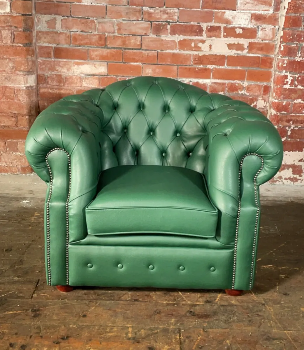 Oxford Chair in Holly Green vegan 'Leather' - cancelled order