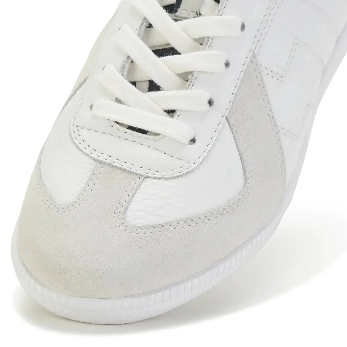 Pace - White/Zebra