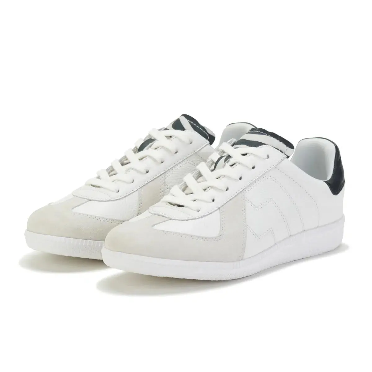 Pace - White/Zebra