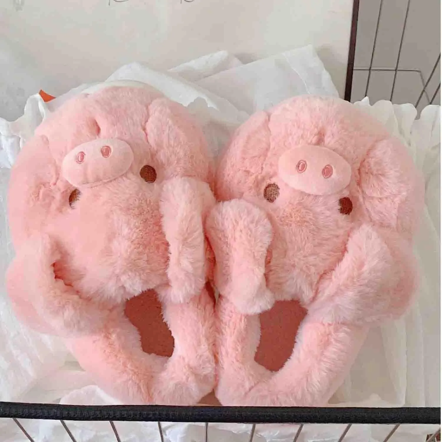 Plush Pink Pig Slippers Novelty Animal Cute Soft House Shoes Fluffy Warm Slippers Cartoon Gifts for Birthday Christmas