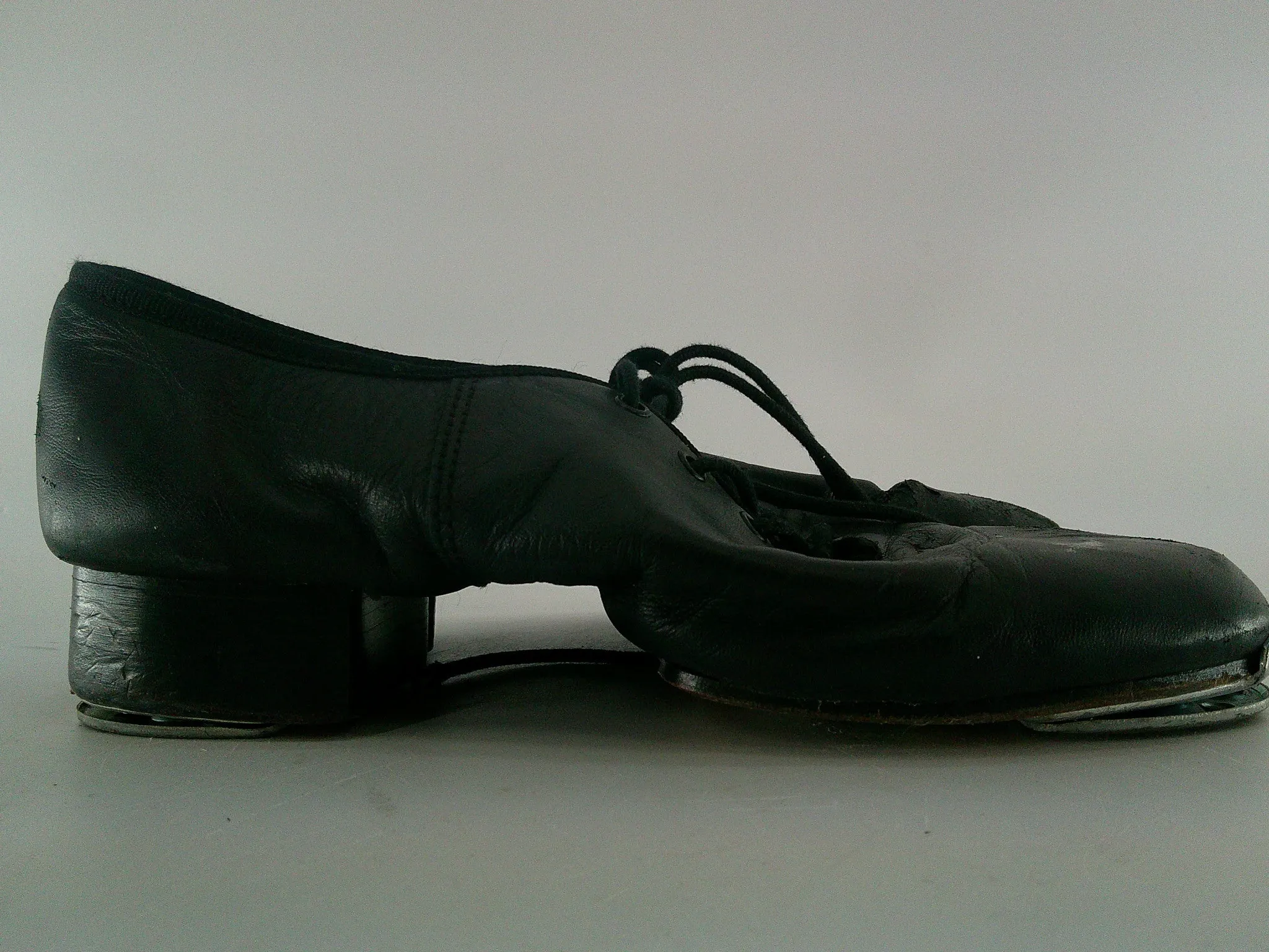 Pre-Owned Buck Clogging Shoes Steven Stompers Adult 7M Oxford Leather  Split Sole