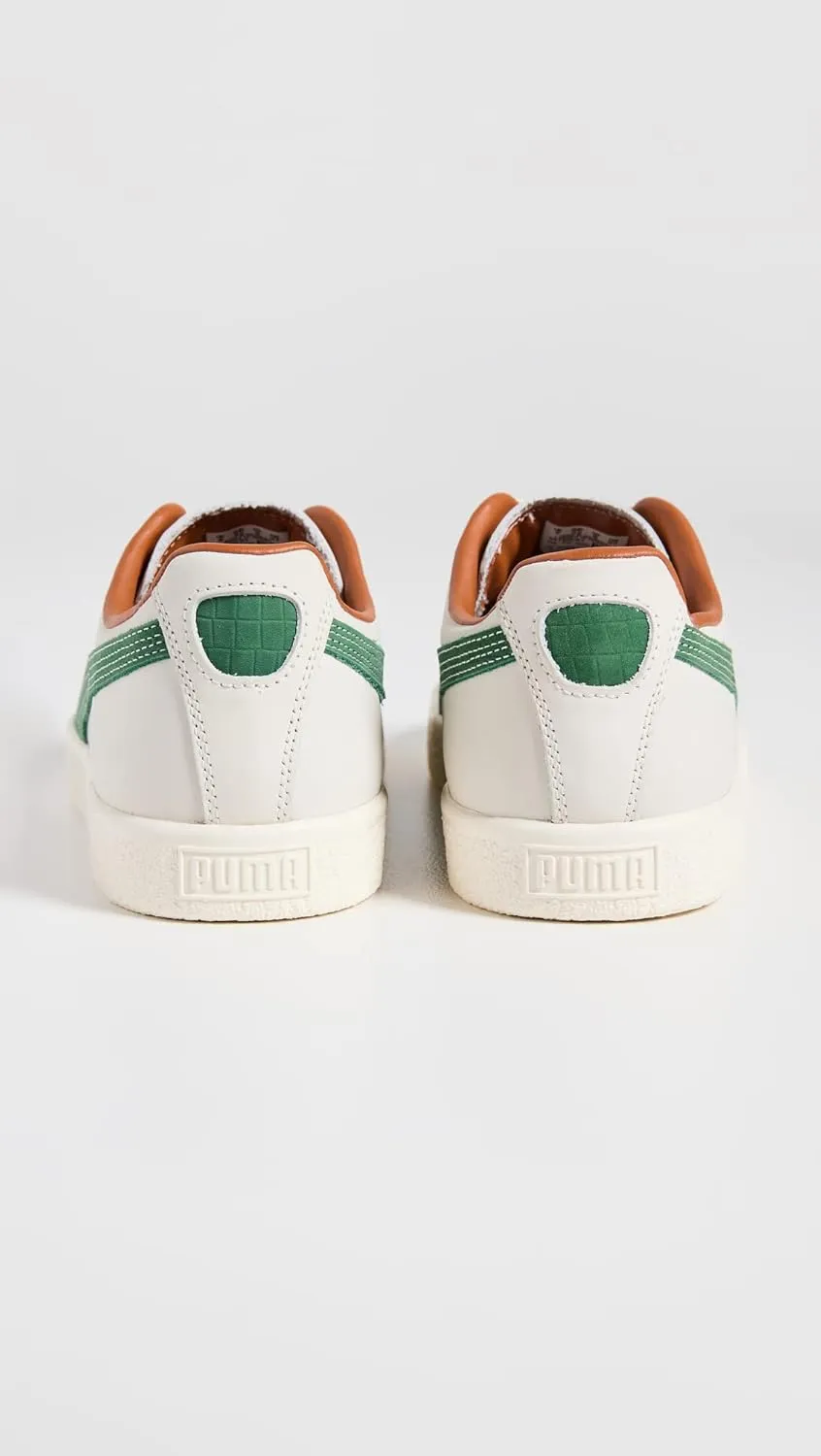 PUMA Men's Clyde Sneaker