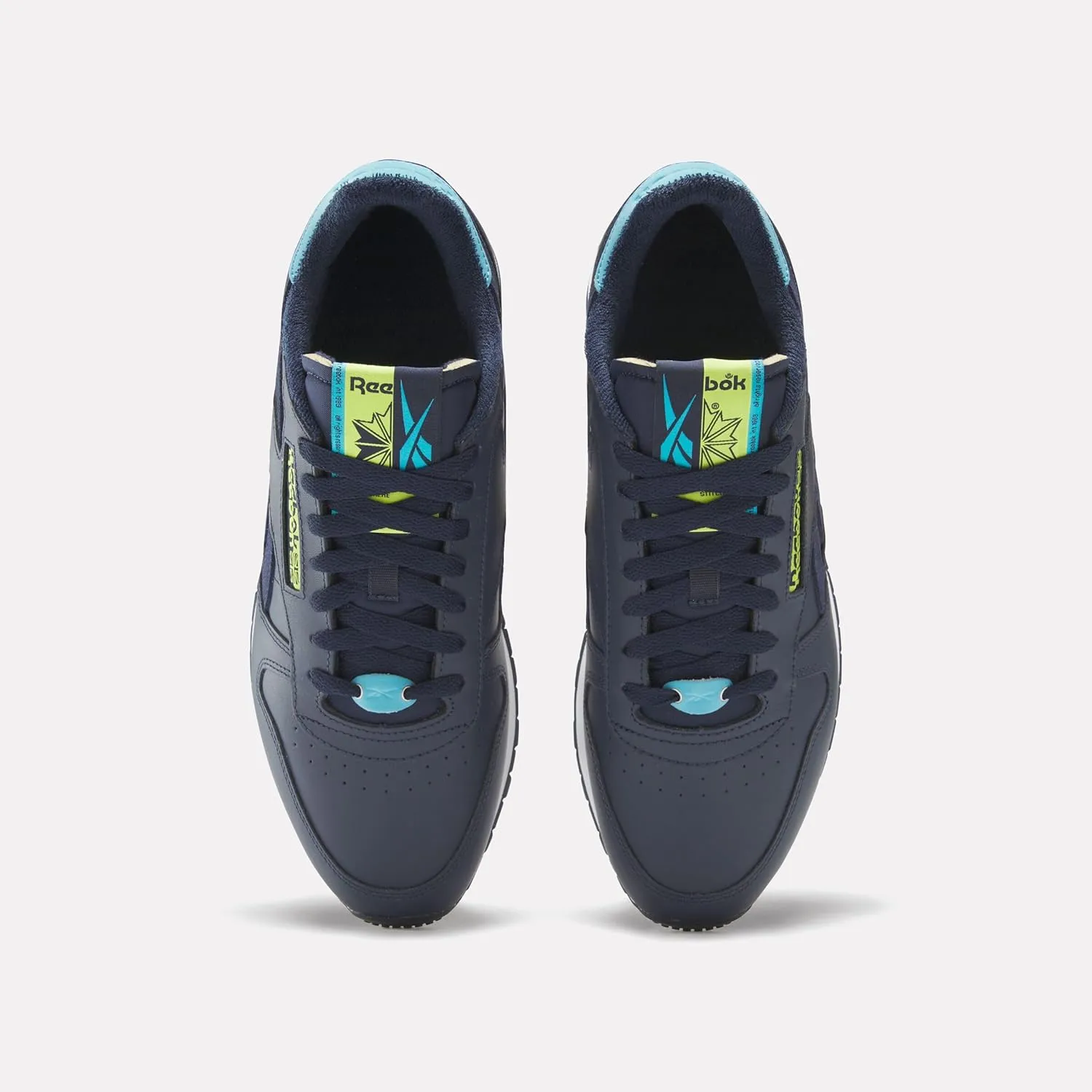Reebok Unisex-Adult Classic Leather Sneaker