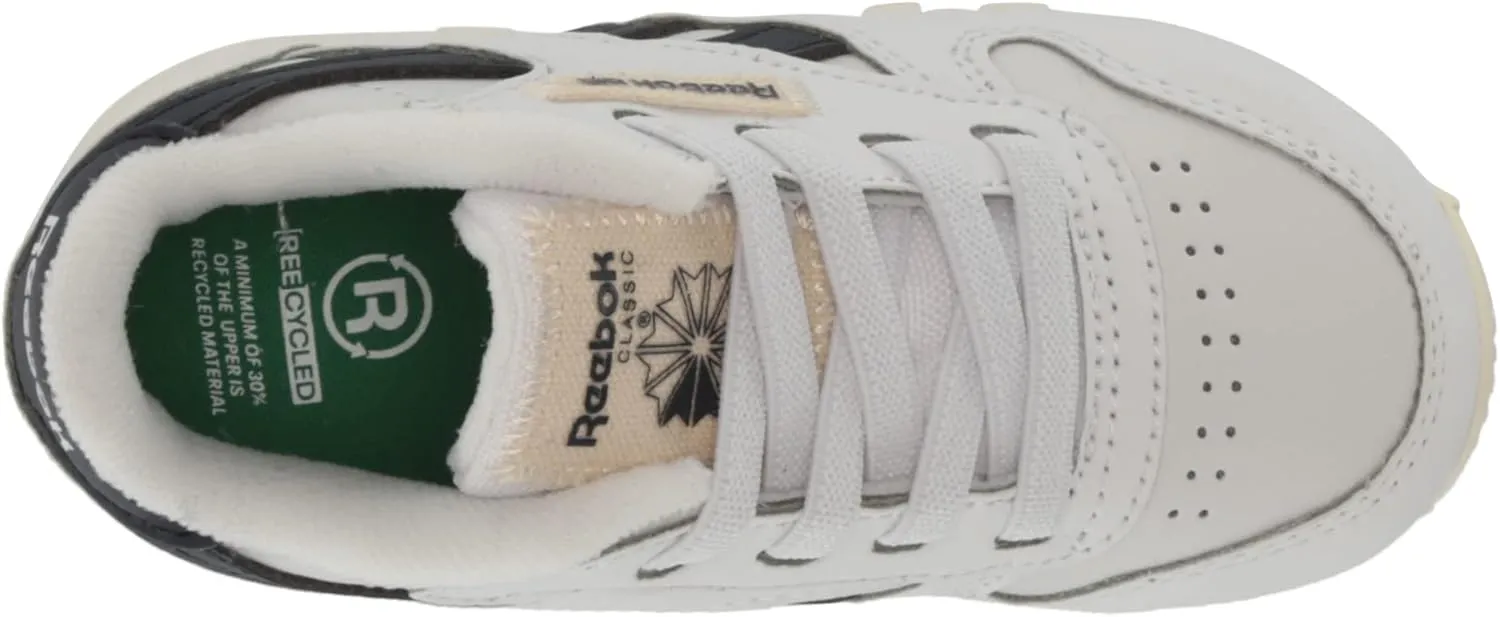 Reebok Unisex-Child Classic Leather Sneaker