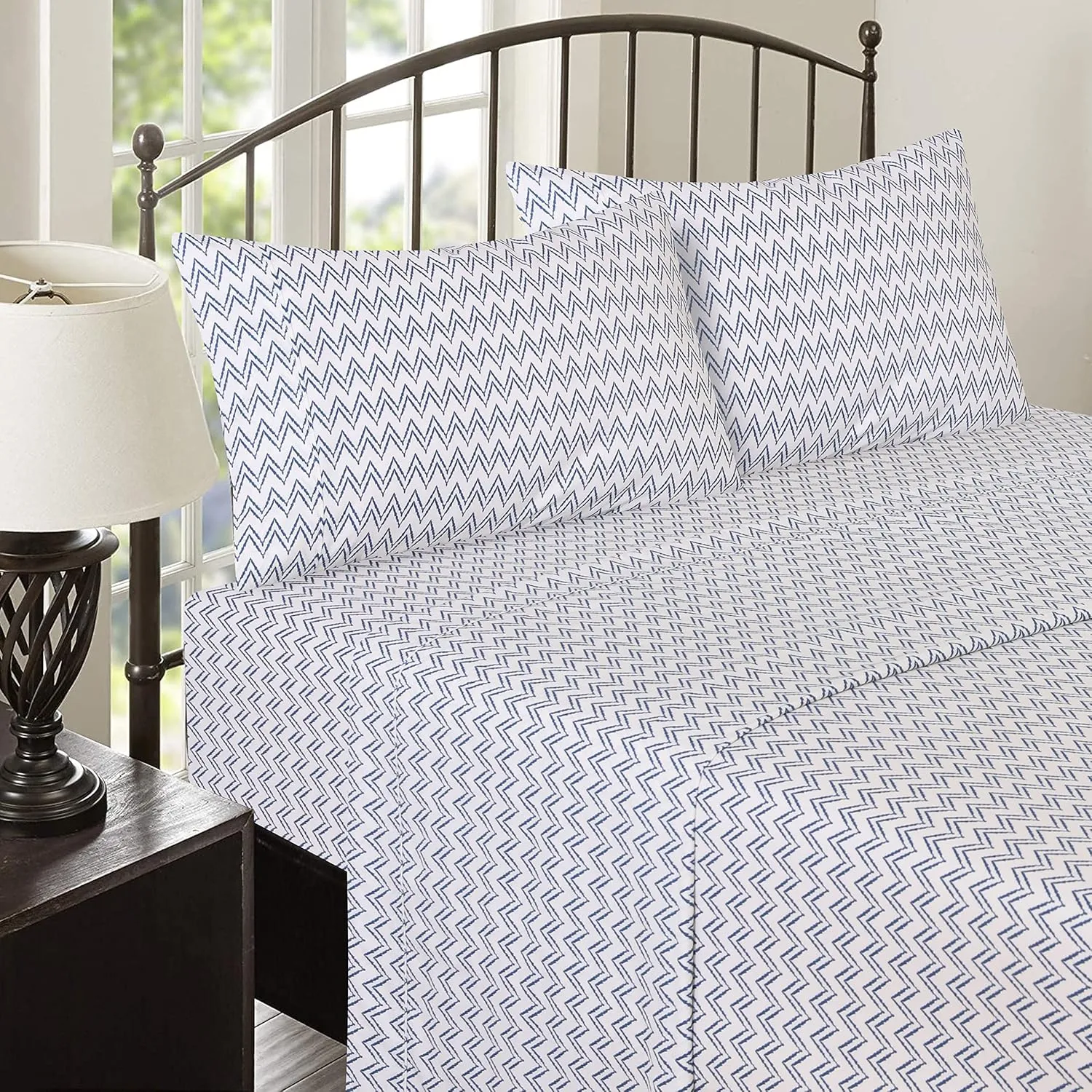 RUVANTI 100% Cotton Sheets Queen Size Set, 4 Pieces, Soft & Breathable Percale Weave Bedding, Deep Pocket 16", Hotel Standard, Crisp Cool Feeling, Durable, Perfect Floral Bed Sheet, Chevron
