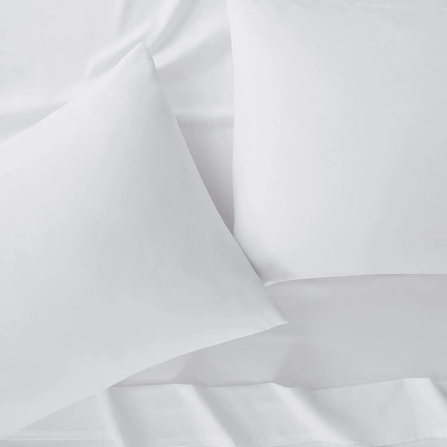 Serta Simply Clean Super Soft Hypoallergenic Stain Resistant Deep Pocket 4 Pieces Solid Bed Sheet Set, King, White