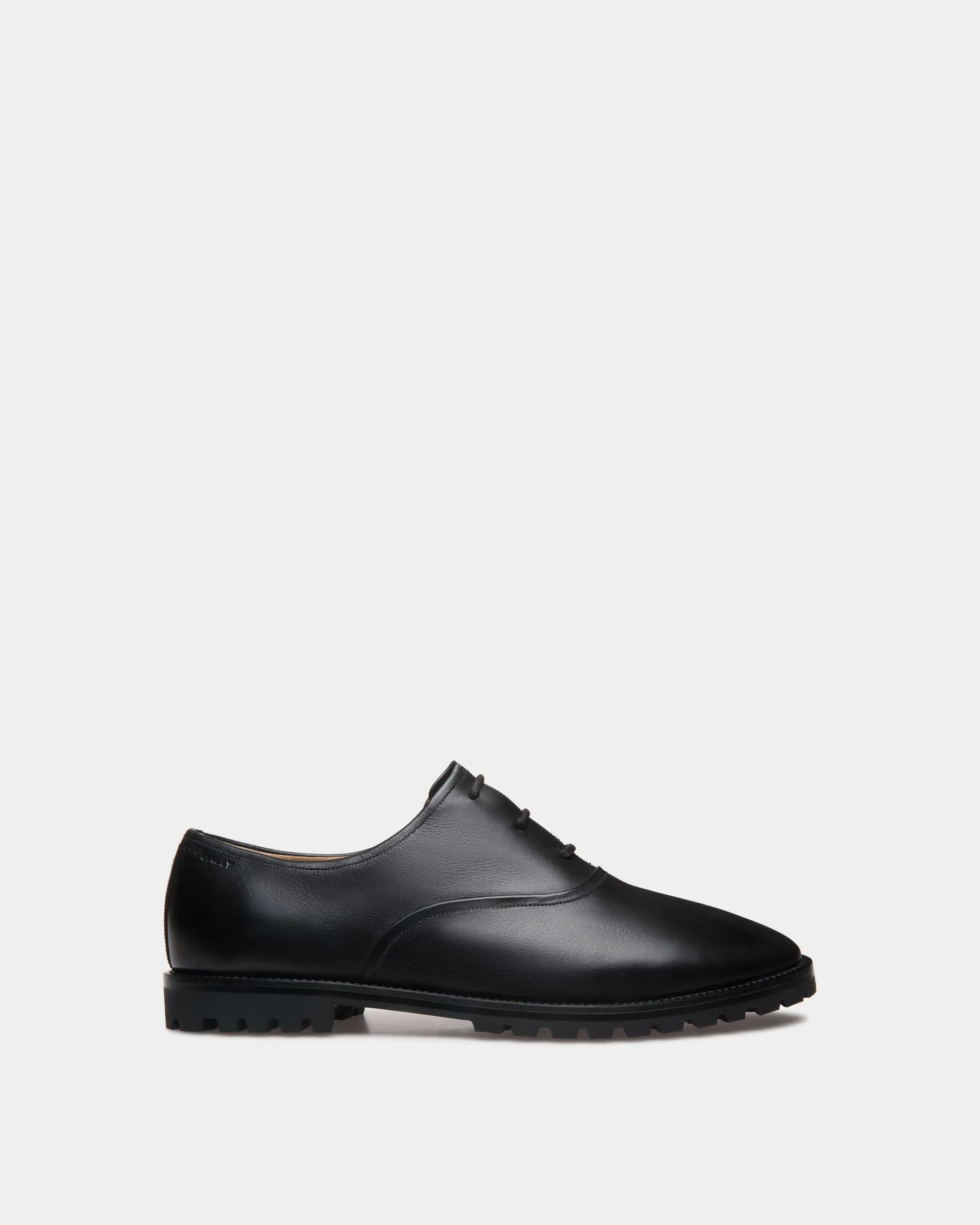 Solaria Oxford in Black Leather