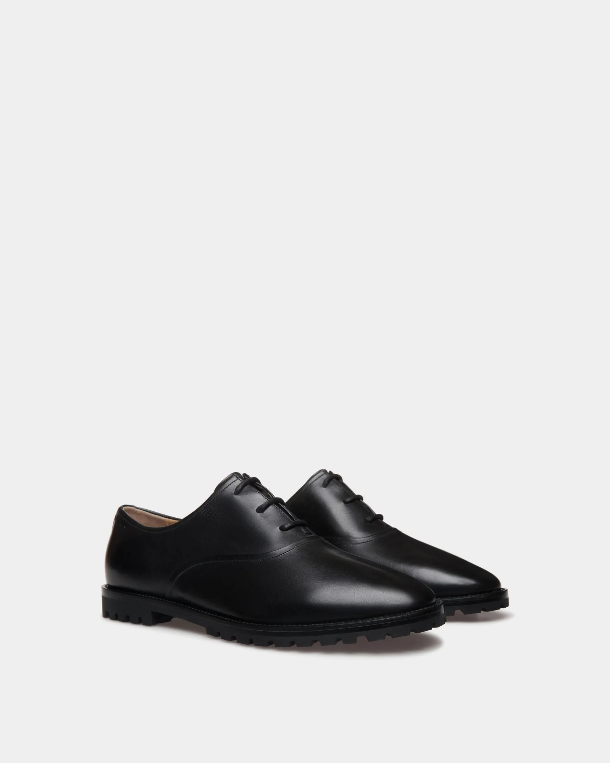 Solaria Oxford in Black Leather