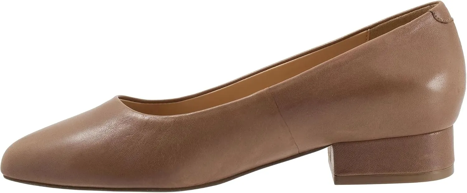 Trotters Women's Jewel Pump