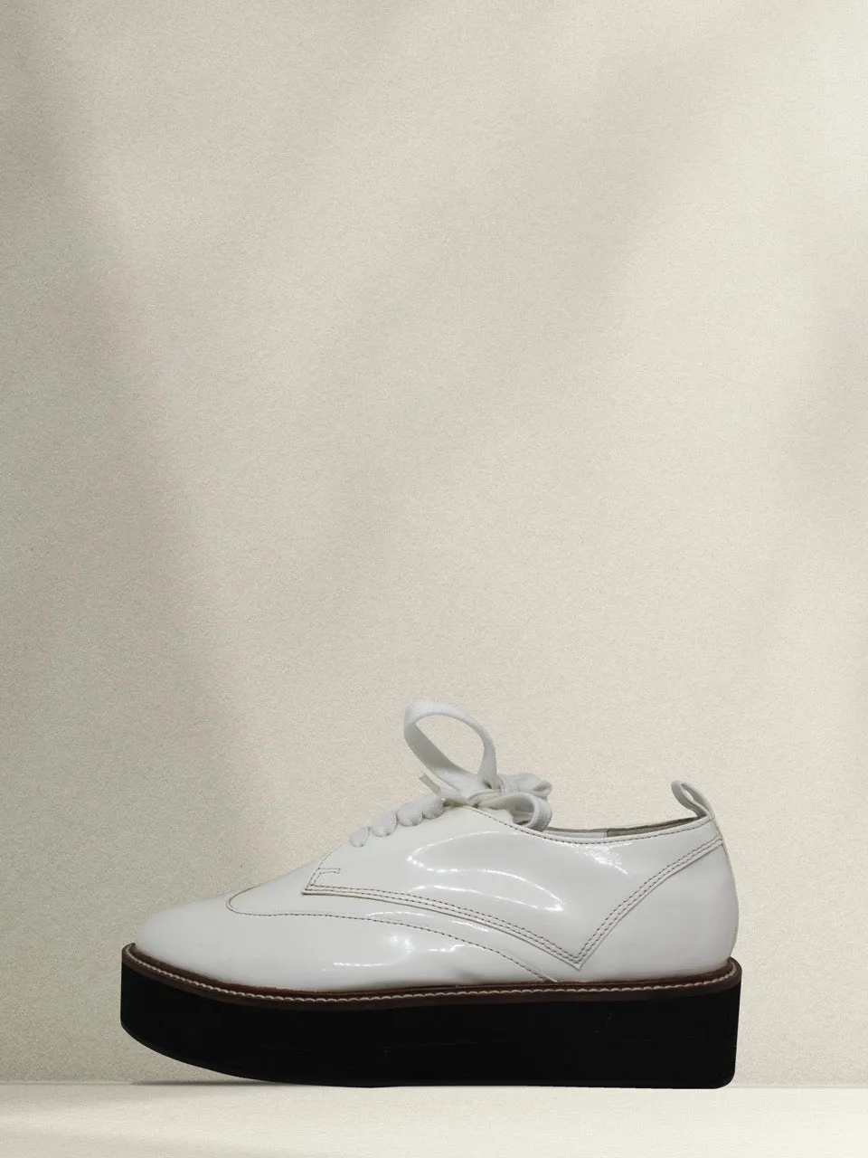 White Oxford