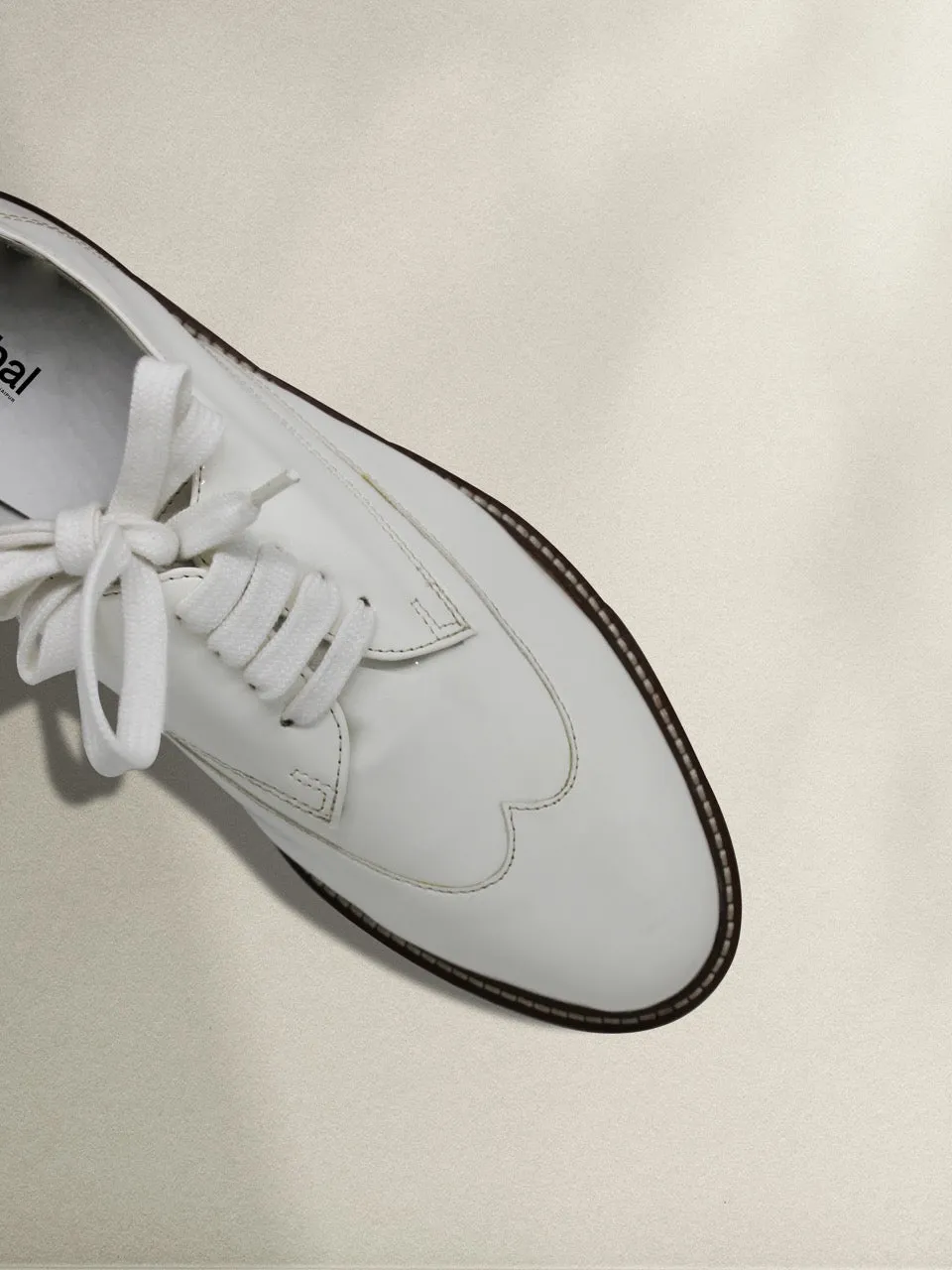 White Oxford
