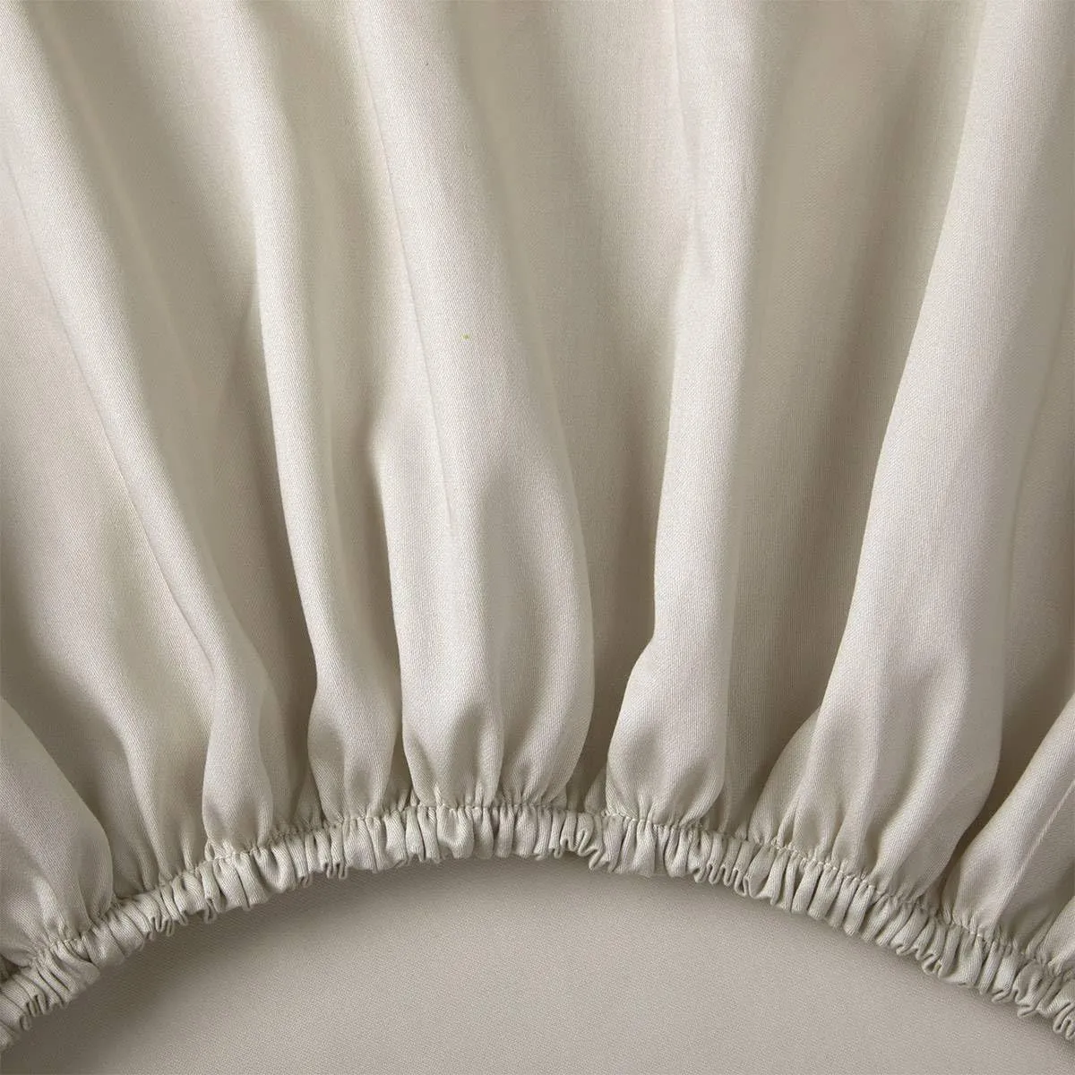 Yves Delorme Nymphes Multicolor California King 75 x 85 in Fitted Sheet - Extra Soft and Warm Luxury Sheets, 100% Natural Organic French Bed Linens - Breathable and Durable