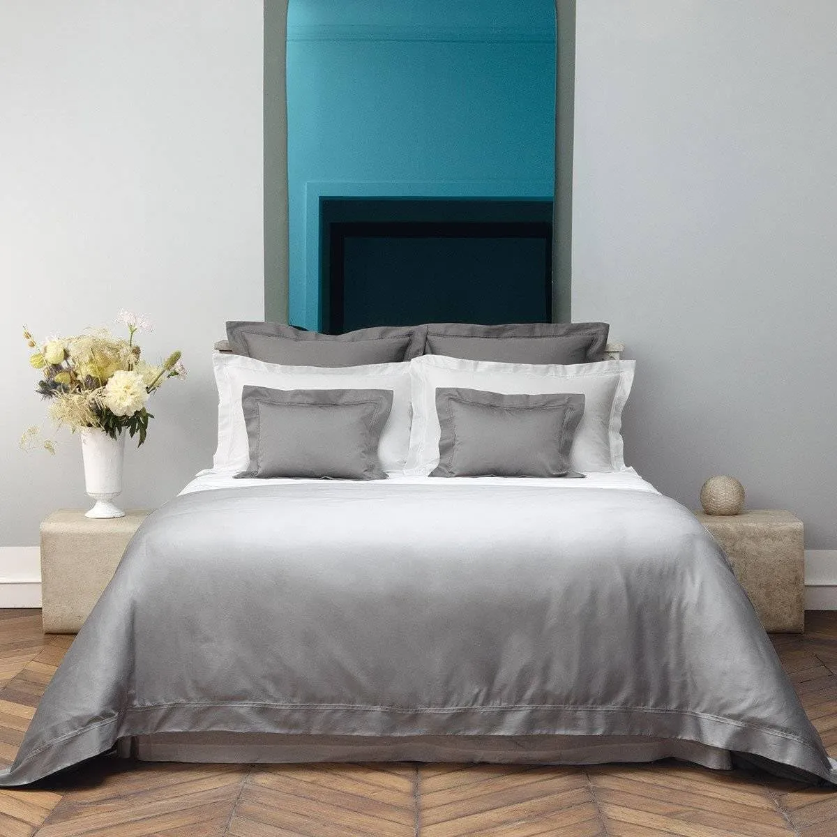 Yves Delorme Triomphe Platine (Platinum Grey) Standard 21 x 32 in Pillowcase - Extra Soft and Warm Luxury Sheets, 100% Natural Organic French Bed Linens - Breathable and Durable